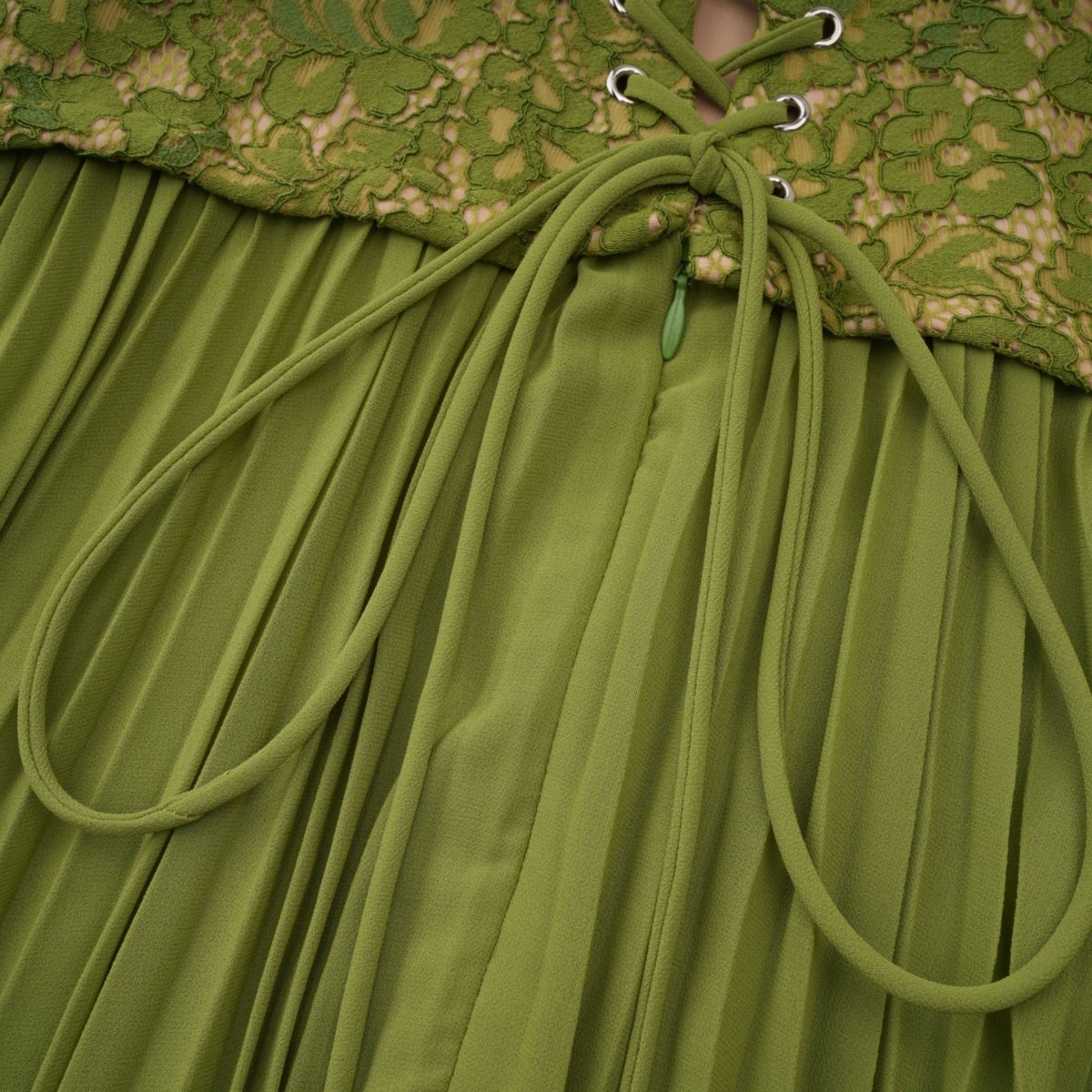 Emerald Korse Maxi Elbise
