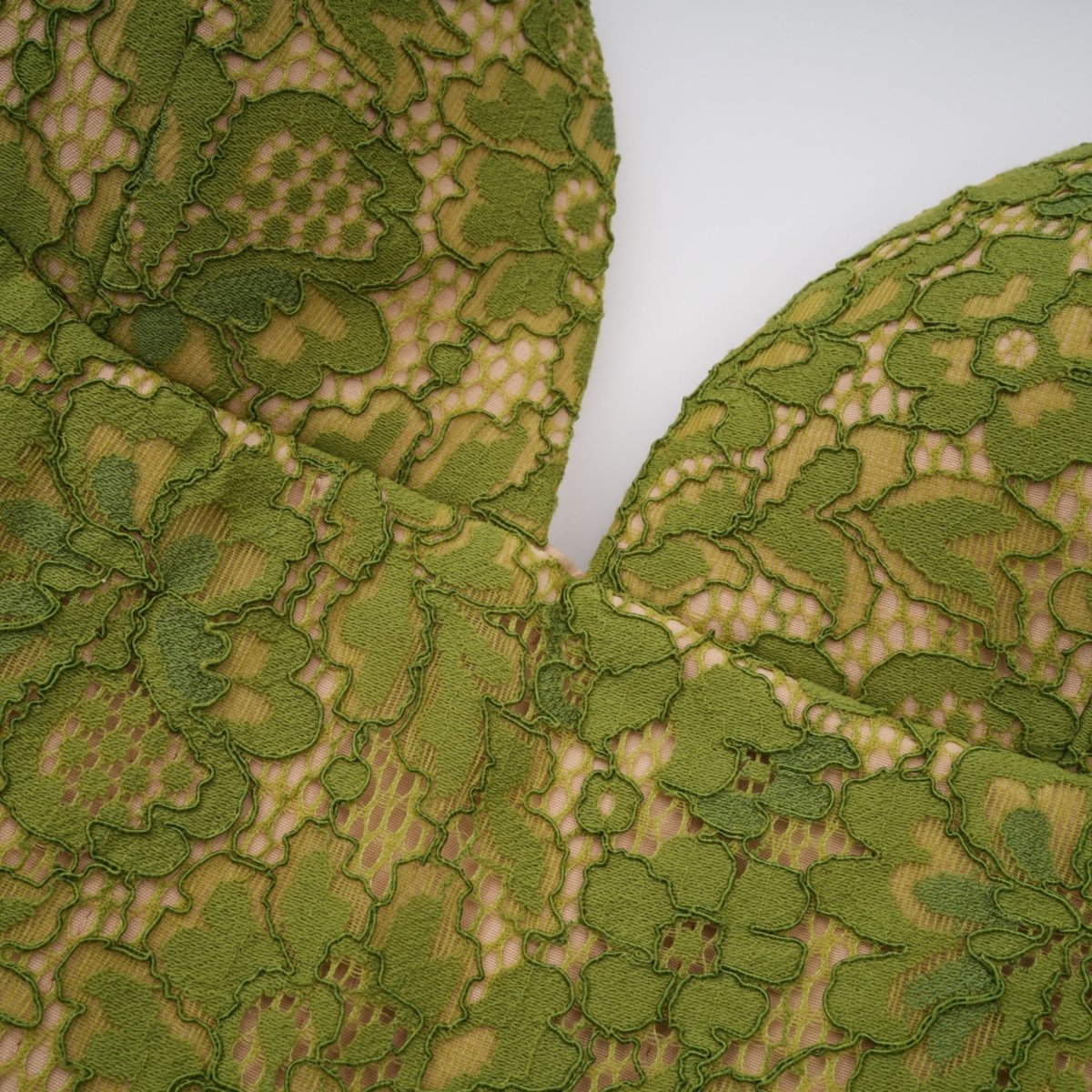 Emerald Korse Maxi Elbise