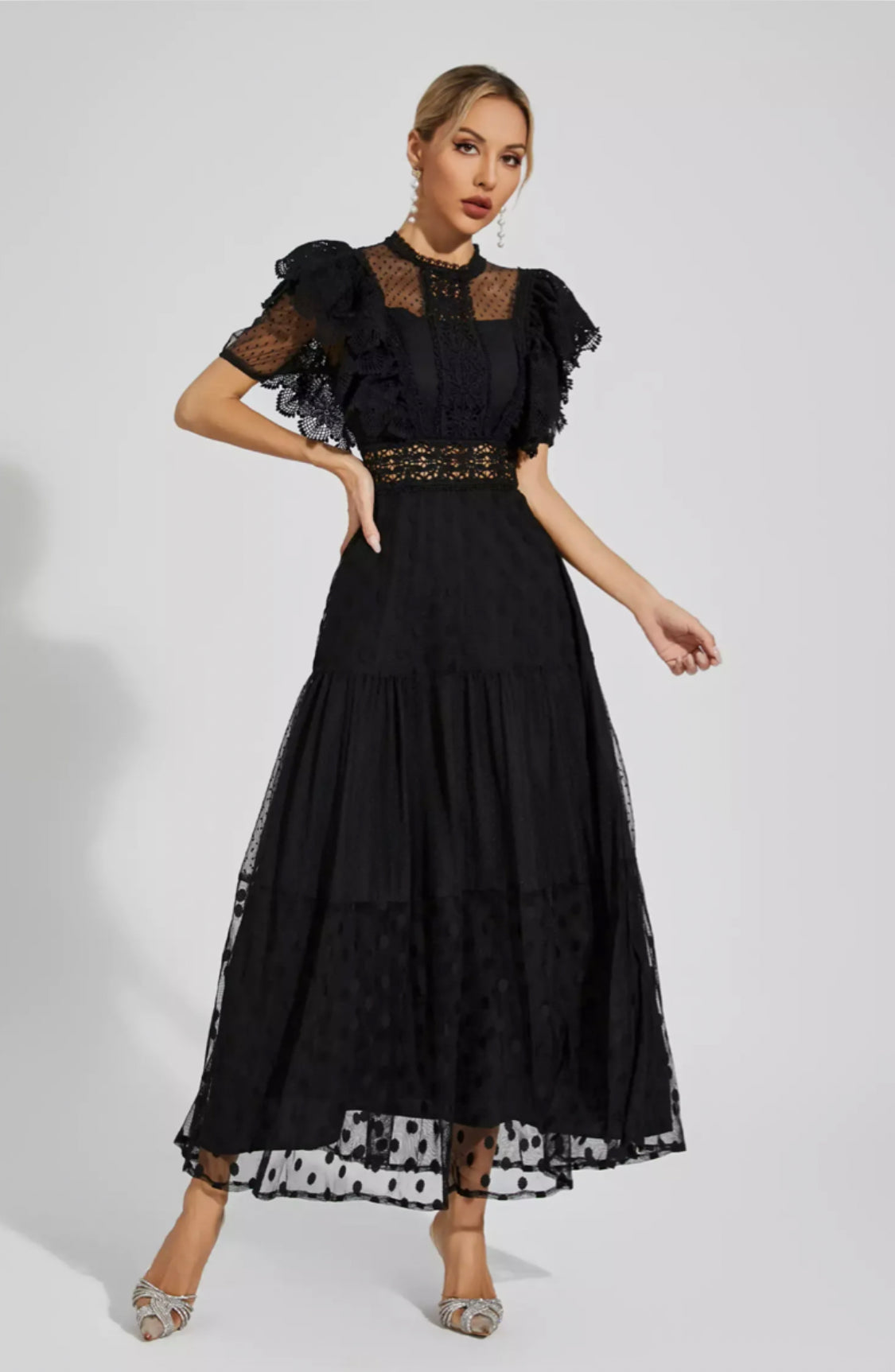 Noor Puantiyeli Siyah Maksi Elbise