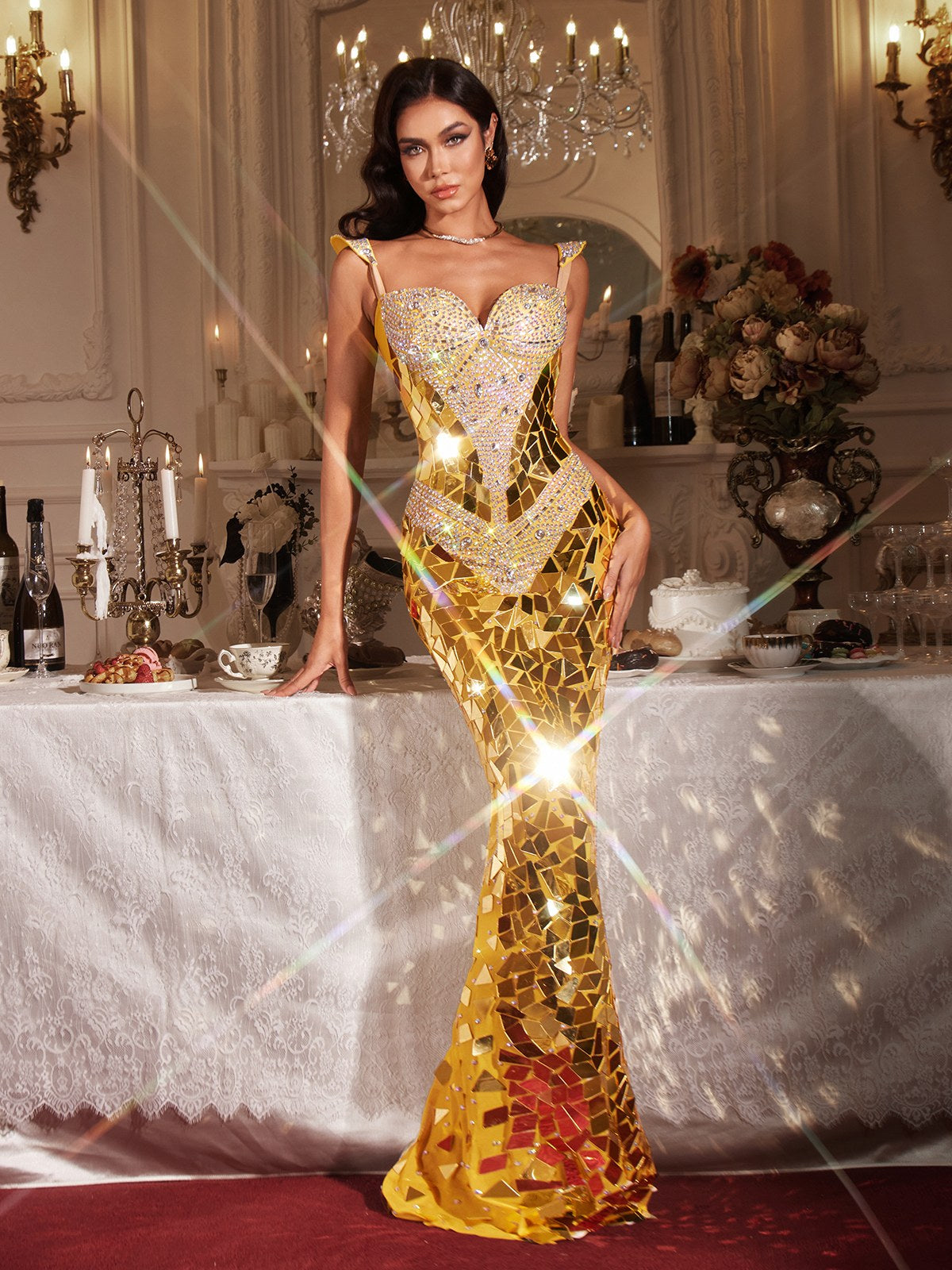 Finnegan Kolsuz Yapay Elmaslı Maxi Elbise