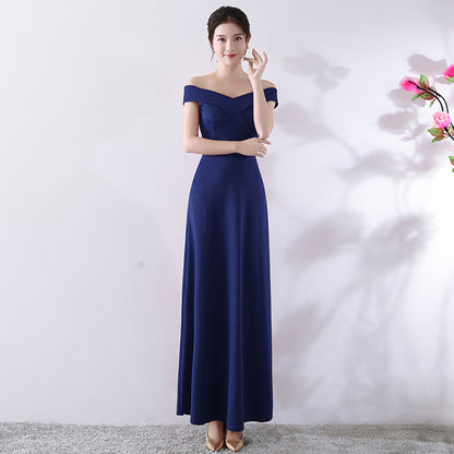 the Selma simplistic gown