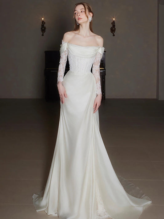 Xanthe Dantelli Büzgülü Korseli Maxi Elbise