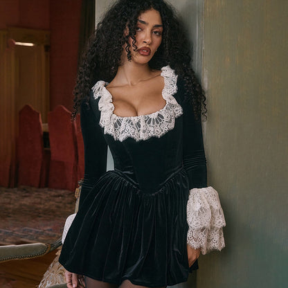 Mona Kare Yaka Kadife Mini Elbise