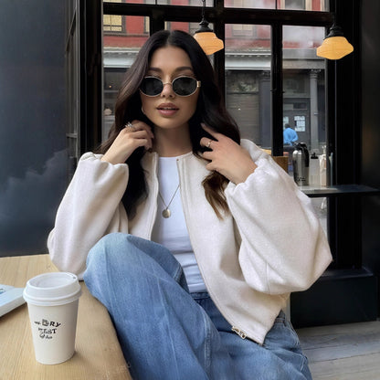 Coralie Yuvarlak Yaka Modern Mont