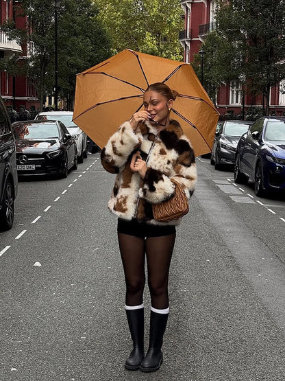 Rhiannon Suni Kürk Mont