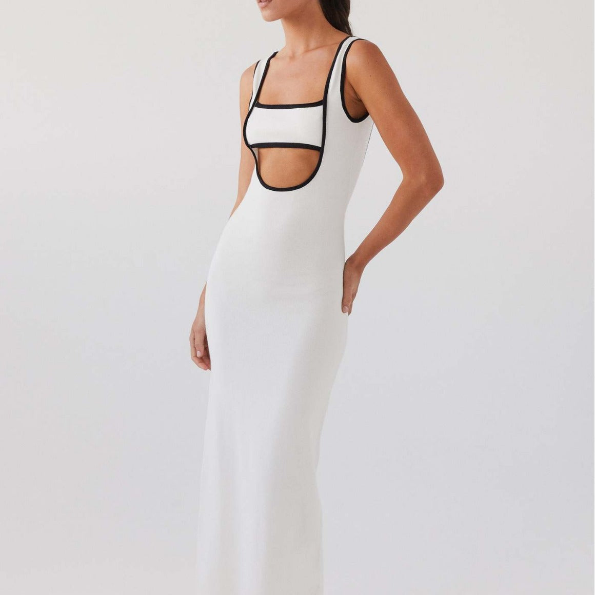 Kontrast Kesim Kesim Maxi Örme Elbise