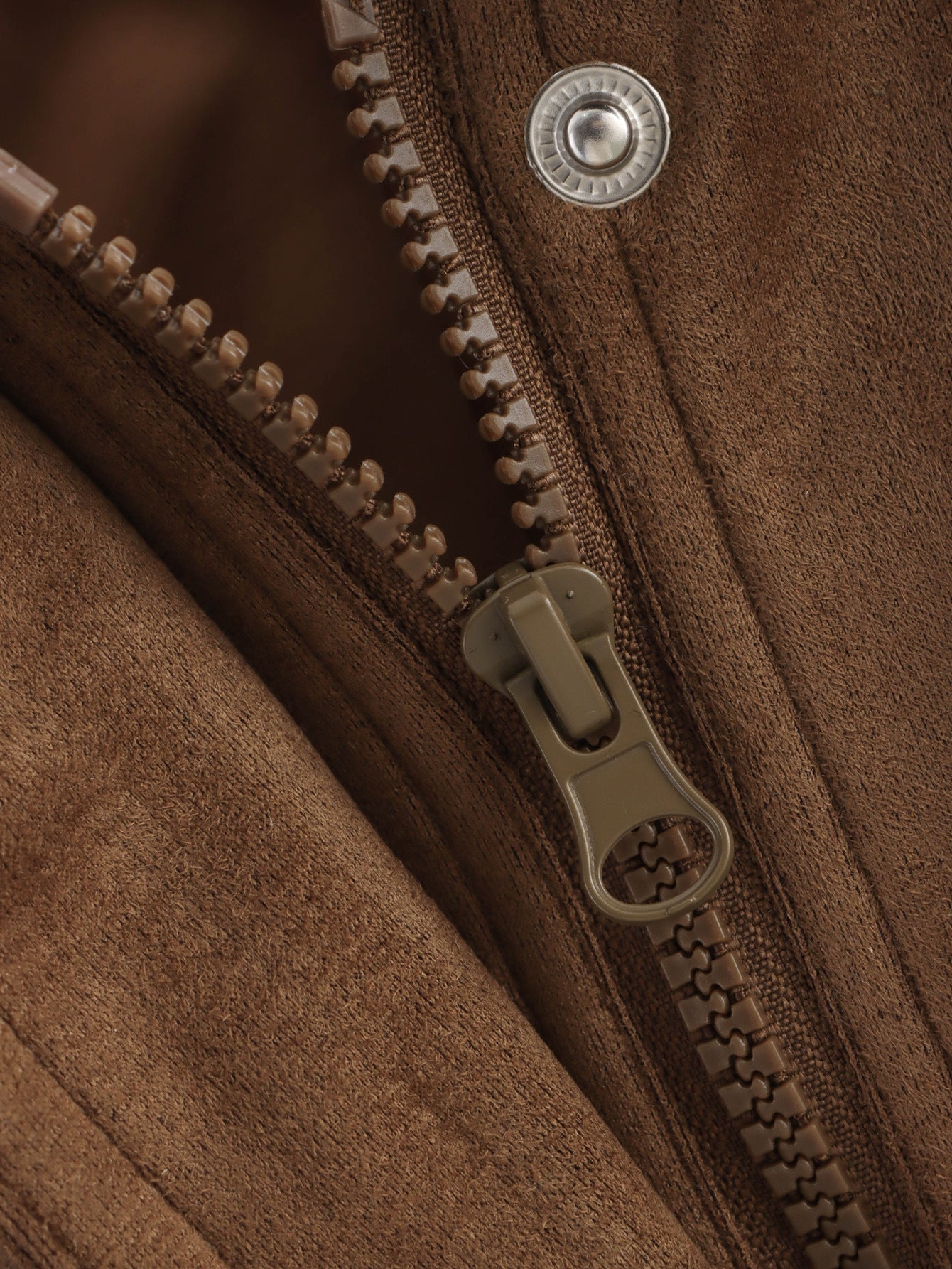 Cep Detaylı Kahverengi Süet Mont