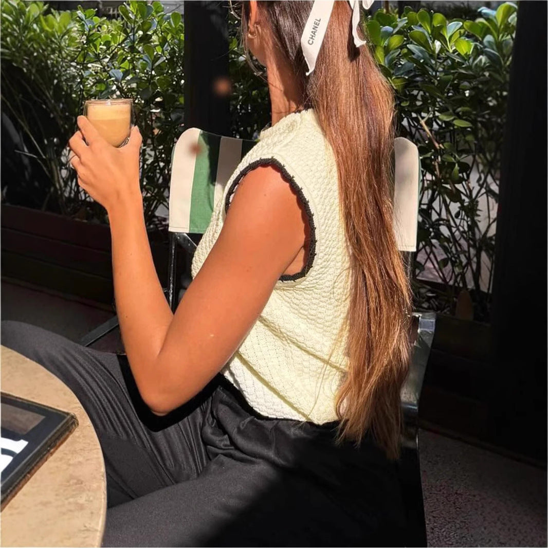 Sweter bez rękawów, prążkowany, z kontrastowym wykończeniem