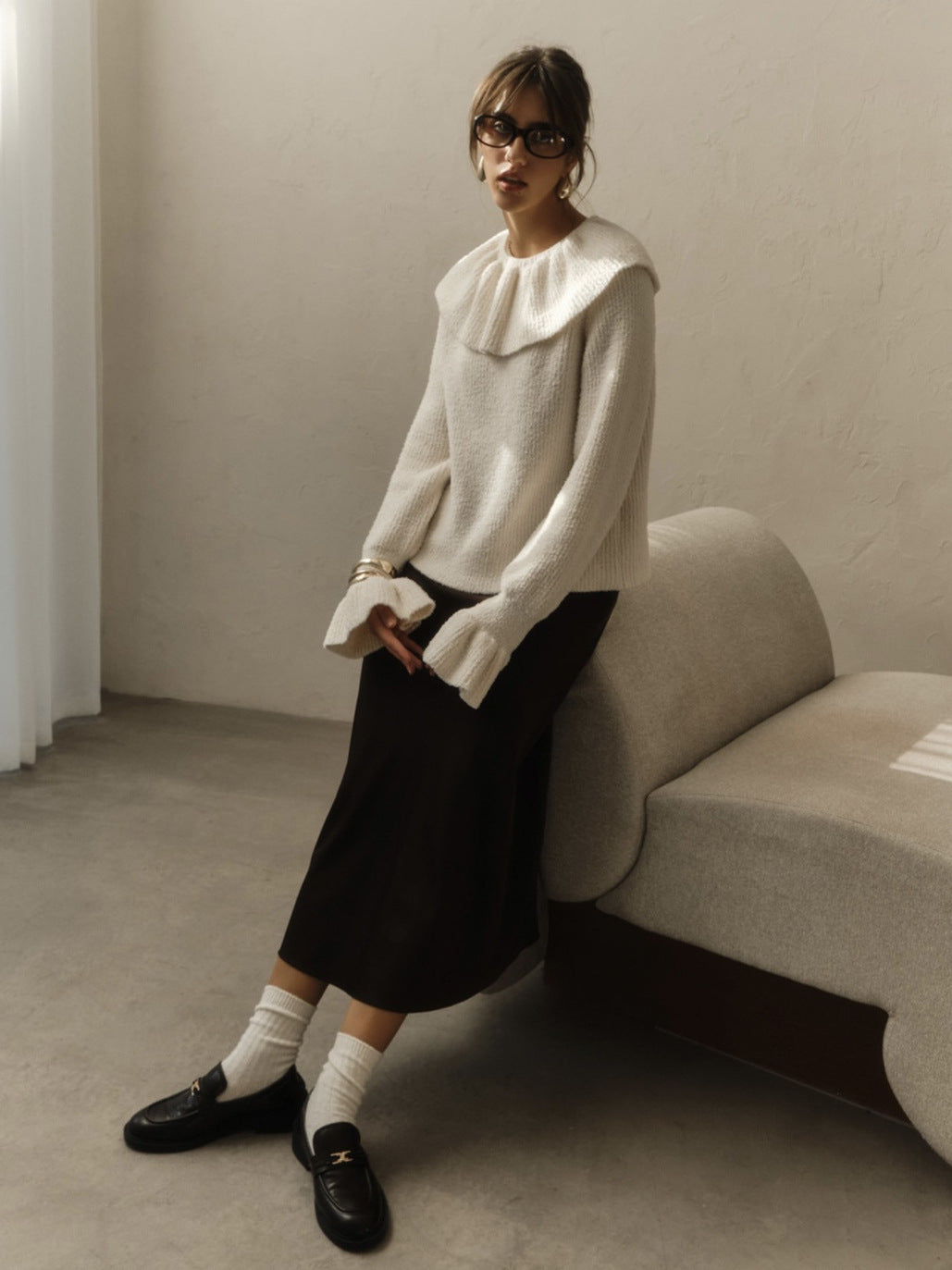 Sweter z moheru Sally z niskim dekoltem