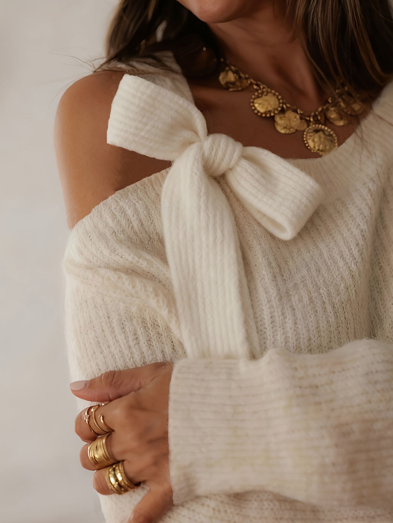 Asimetrik Bağcık Omuzlu Kazak