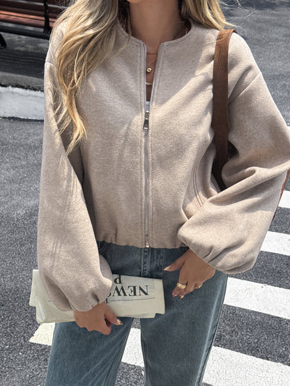 Coralie Yuvarlak Yaka Modern Mont