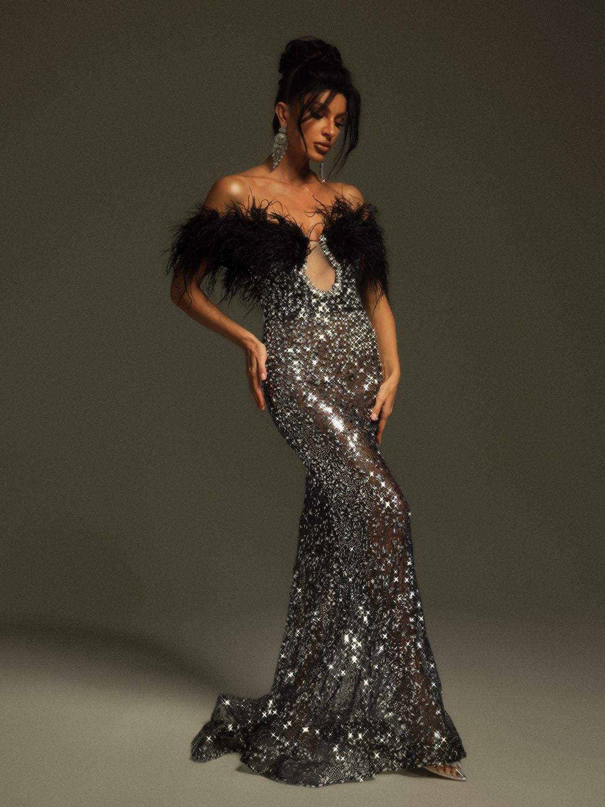 Miloni Uzun Kollu Rhinestone Bandaj Maxi Elbise