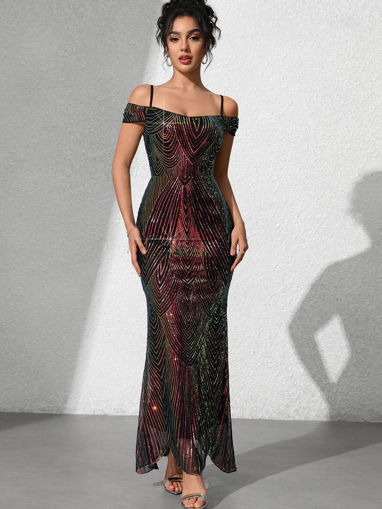 Dionne Sequin Omuzsuz Maxi Elbise