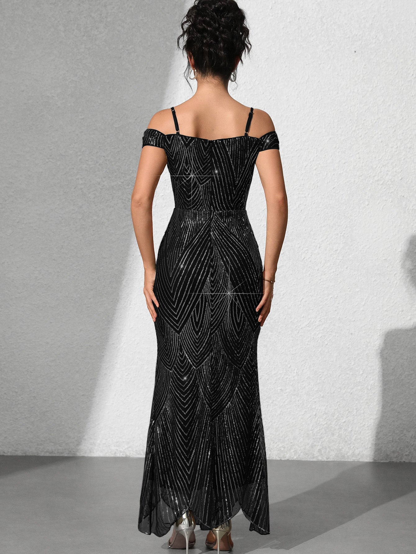 Dionne Sequin Omuzsuz Maxi Elbise