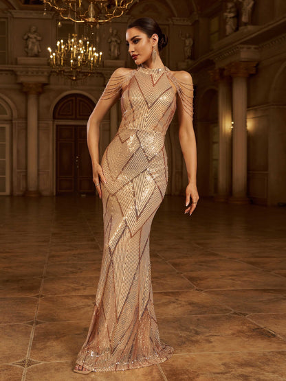 Perla Boncuklu Zincirli Maxi Elbisesi