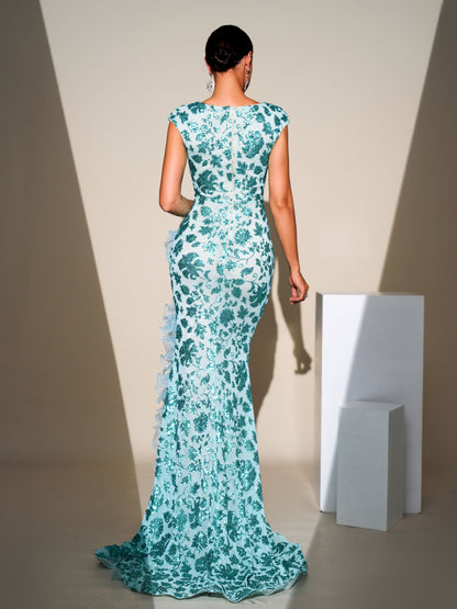 Demetria Kolsuz Fırfırlı Yırtmaçlı Maxi Elbise