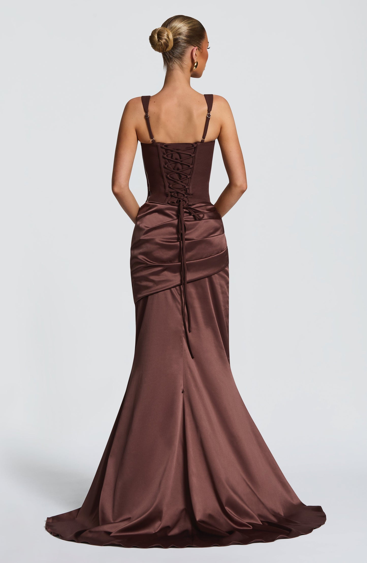 Nixie Maxi Korse - Erik Kahvesi