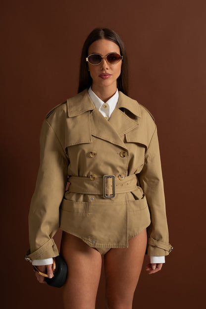 Kemerli Bel ve Yapısal Yaka ile Trench Bodysuit Ceket